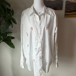 Chic White Floral Button Down Shirt